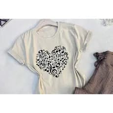 Camiseta Básica 100% Algodão Feminina Coração Com Musica Clave de Sol Lançamento 2025