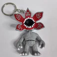 Chaveiro Monstro Articulado Tipo Stranger Things Geek com Argola Metálica para Mochila e Chaves