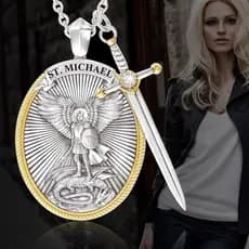 Kit2 Colar Mitologia Ocidental São Miguel Anjo  Fé Amuleto Jóias Colar Arcanjo São Miguel Me Protege Santo Escudo Prote