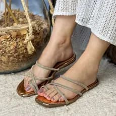 Sandália com Tiras de Strass Para Mulheres Glamurosa Resistente Confortavel  Baixinha Antiderrapante