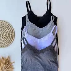 Blusinha Regata Feminina  Renda com Bojo e Alças Viscolycra