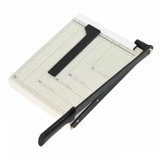 Guilhotina Papel A4 C/ 30 Cm P/ Ate 10 Folhas C/ Travamento