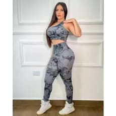 Conjunto para Academia Marmorizado Leggin e Top com Bojo Removível Slim e Plus Size Fitness