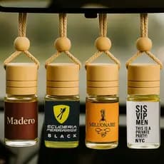KIT 4UN - Cheirinho Automotivo Aromas de Luxo Personalizado 10ml - Aromatizador Cheirinho de Carro
