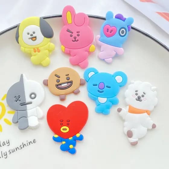 10 Peças / Batch Cute PVC Série de desenhos animados mistos de PVC Flexível Cola Flat Back DIY Scrapbook Decoração Artesanato