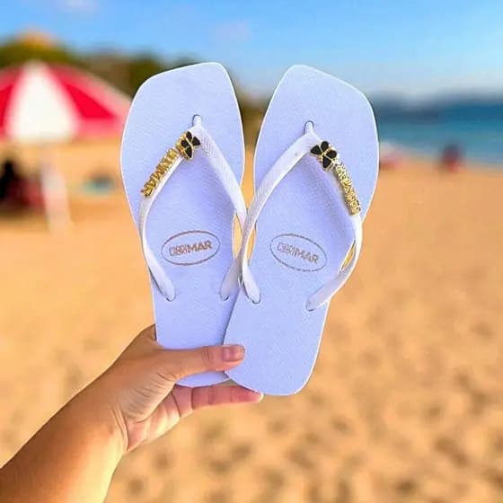 Chinelo Feminino do 33 ao 40 Slim Bico Quadrado Moda Piscina Detalhe Borboleta Super Macio Leve Confortável ENVIO RÁPIDO