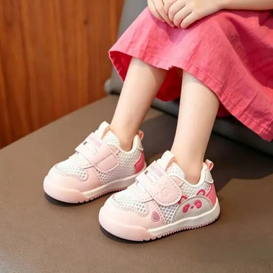 Bebê criança sapatos novo estilo única malha dos desenhos animados respirável meninos meninas sola macia sapatos 1-3 ano