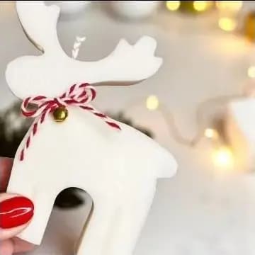 Vela Aromática Rena Natalina 70g –Decoração de Natal | Artesanal | Unitária ou Kit com 3 Unidades