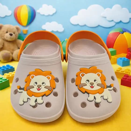 Sandália Infantil Menino Leãozinho Meigo Rei Leão Safari Fofo Leve Macio Antiderrapante Promoção