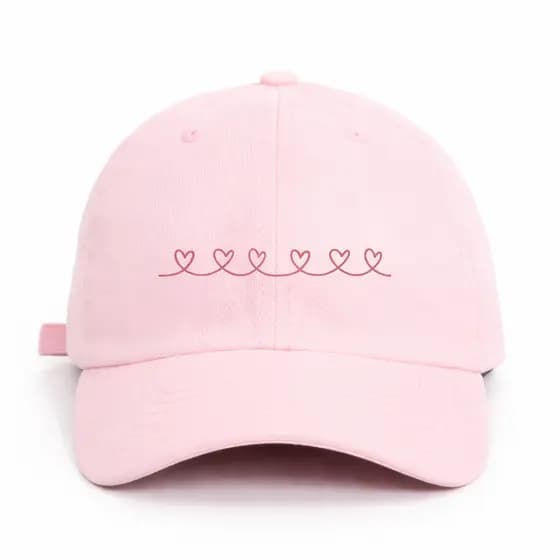 Boné Feminino Desenho Vários Coração Trilha Fofo Chapéu Passeio Casual Básico Premium Ajustável Aba Curva Verão Calor