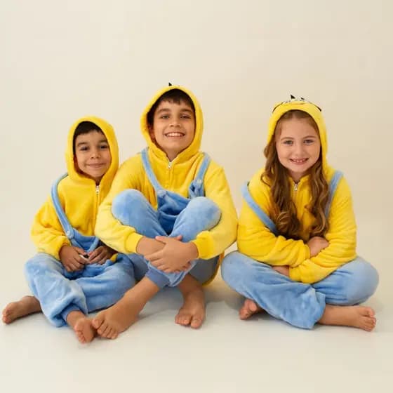 Macacão Menina Menino Pelucia Personagens Pijama Infantil Kigurumi Frio Inverno Mosntros SA Minions