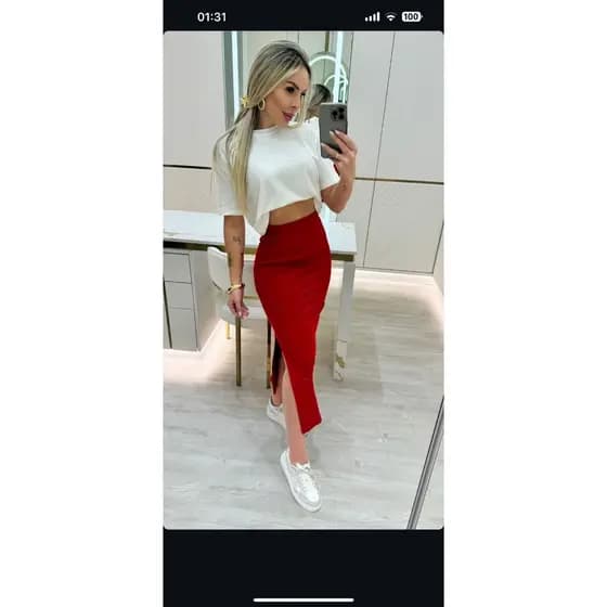 Saia Midi com fenda ,saia ribana