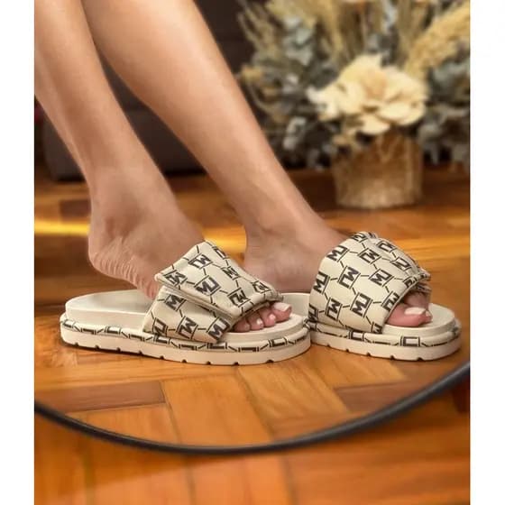 Papete Slide Feminina LM Estampada com Fecho Ajustável Conforto e Estilo