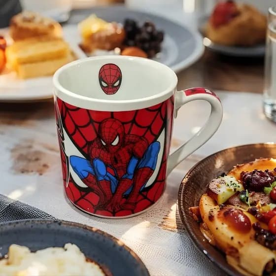 Caneca Homem aranha Decorativa Em Cerâmica Vermelha 350ml Aniversários