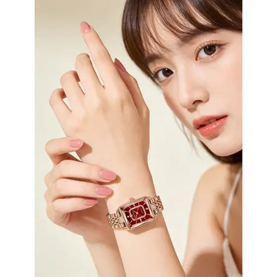 Novo ouro rosa quadrado senhoras relógio de quartzo pulseira sólida luz luxo à prova dwaterproof água nicho diamante-cra