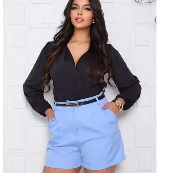 Short Elegante Feminino Alfaiataria com Cinto Ajustável, Bolsos Funcionais e Modelagem Confortável