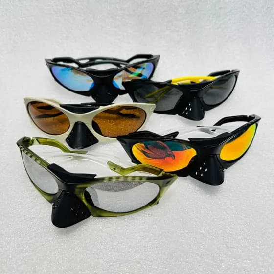 Oculos de sol esportivo,modelo bico de águia