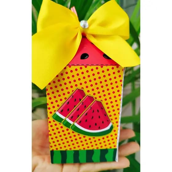 CAIXAS MILKS PERSONALIZADAS TEMA MELÃNCIA, LEMBRANÇA PERSONALIZADA, TIPO MAGALI TURMA DA MÔNICA.