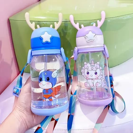 Garrafa De Alce Água Infantil Criança Portátil Com Canudo Desenho Multicolorido
