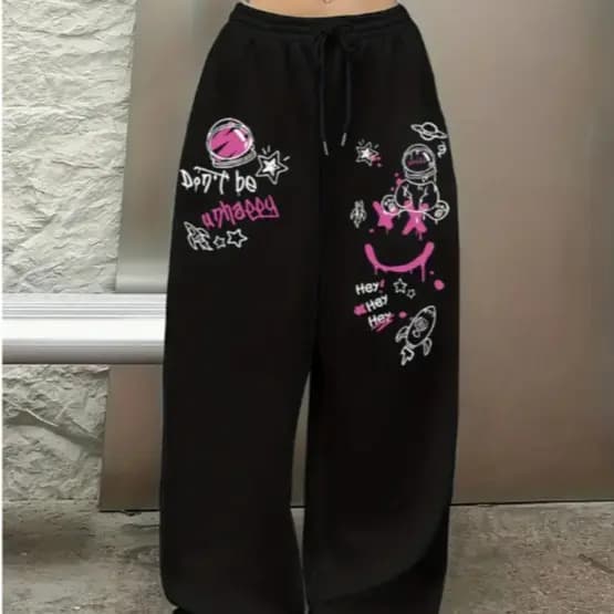 Calça Wide Leg Urban Style Moletom Confortável Premium Estampado com Desenhos Grafiti