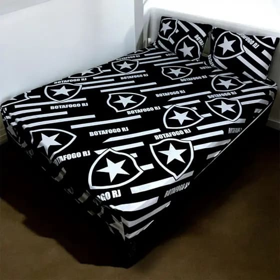Jogo de Cama Futebol Casal e Queen Malha Premium com Elástico + 2 Fronhas Estampado Moderno