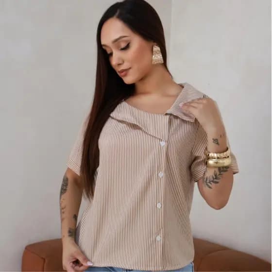 CAMISA FEMININA GOLA ASSIMETRICA LISTRADA MANGA CURTA #04