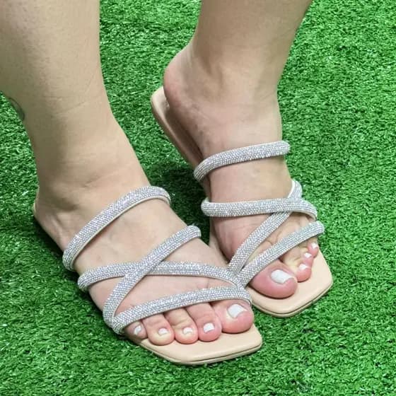 Rasteira Sandália Feminina Com Strass Confortável Moderna Bela Macia Linda
