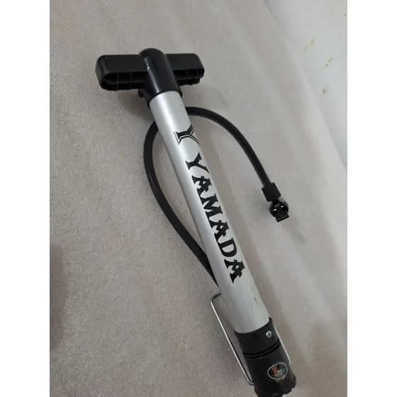 Bomba Bike Portátil Yamada com Mangueira Flexível Encher Pneu