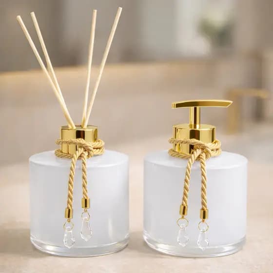 Kit Vidros Lavabo Luxo Degradê Branco Completo Porta Sabonete Difusor de Varetas Elegante