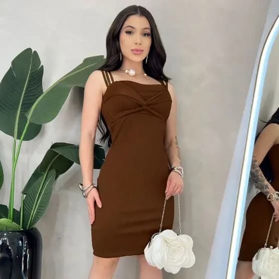 Vestido Tubinho Feminino Casual Detalhes na alça com bojo