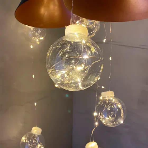 Varal LED 10 Lâmpadas Bola Incandescentes Fio de Fada