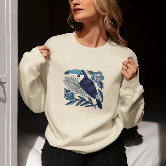 Moletom Feminino Estampa Delicada Tucano Blusa Frio Suéter Envios Imediatos