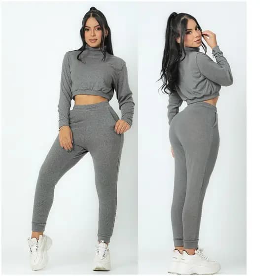 Conjunto De Frio Lanzinha Quentinho Com Cropped Manga Longa E Calça Com Bolso