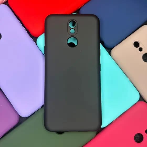 Capa ou Kit Capa + Pelicula 3D Para LG K12 / K12 Plus / K40 Capinha Aveludada Case