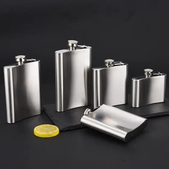 Cantil de bolso em aço inox 9 oz Porta Bebidas Whisky Vodka Rum 207ml.230ml.270ml
