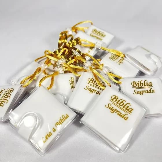 Chaveiro Bíblia Luxo Branca com Dourado. 100 unidades.