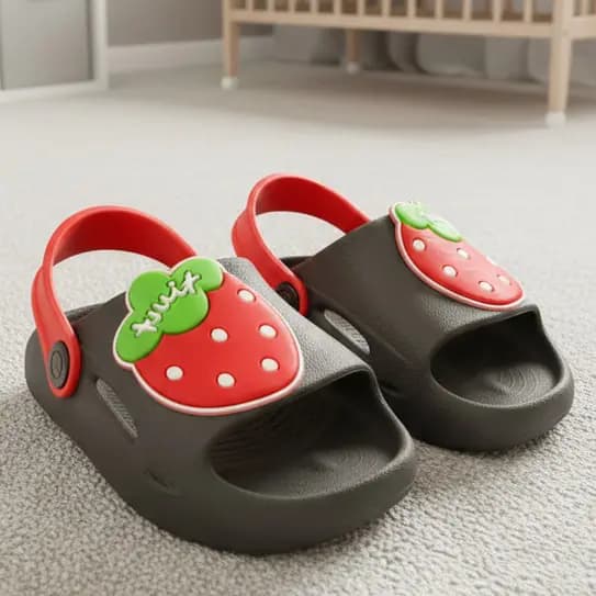 Chinelo Infantil Nuvem Slide Menina Frutas Grandes Verão Coloridas Macio Estilosa Confortável Leve