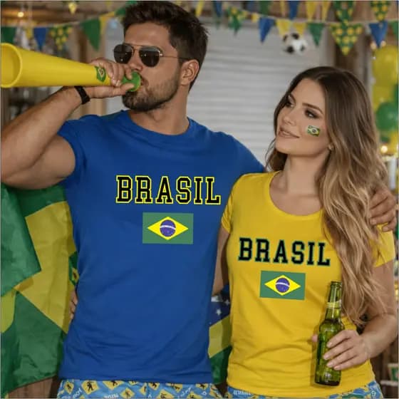 Conjunto Casal Namorados Copa Futebol Brasil Seleção Kit 2 Camisetas "Brasil" 100% Algodao