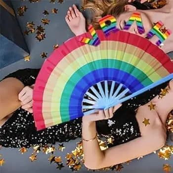 Leque Arco Iris Tamanho Grande Faz Barulho Vrah LGBT Festa Carnaval 63cm Colorido