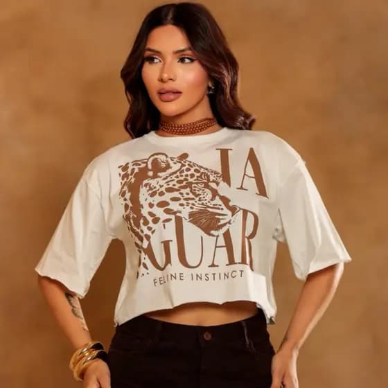 Cropped Feminino Oversized Jaguar Feline Camiseta Estampada Street Style Confortável e Moderna