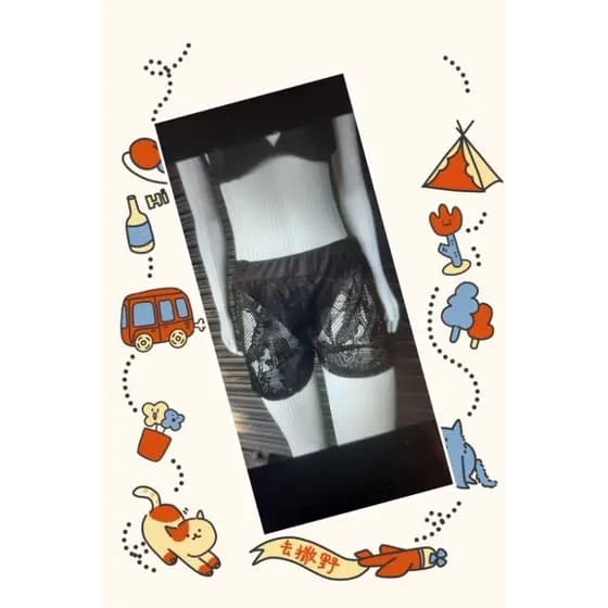 short de praia rendado com elastico na cintura.