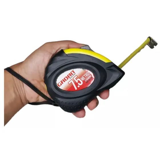 Gadan trena métrica 7,5mx24mm emborrachada com trava profissional