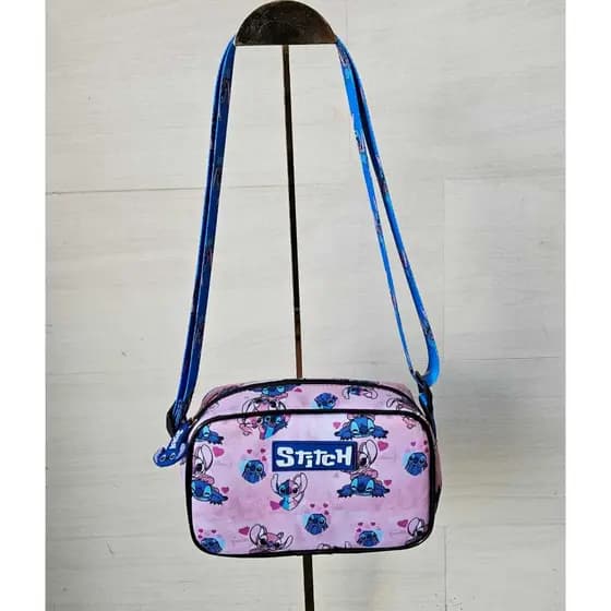 Bolsa Lilo e Stitch Quadradinha Alça Transversal Regulável Estampada Disney