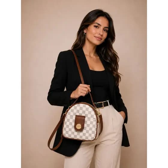 Bolsa Feminina Colmeia Alça Transversal Regulável Fechamento em Imã Casual