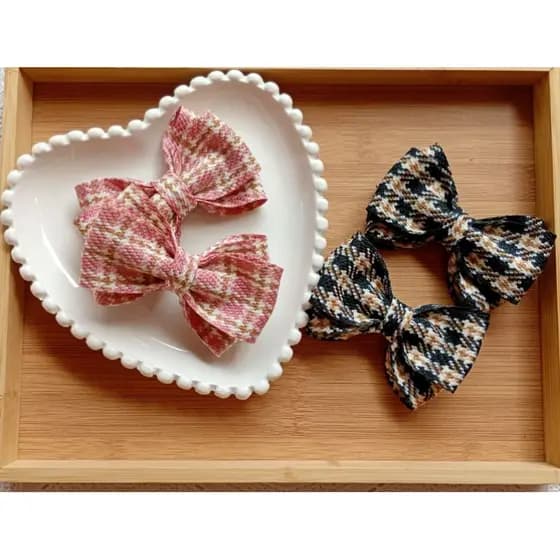 dupla de laço infantil luxo, fita de tecido, quadriculada, laço inverno.