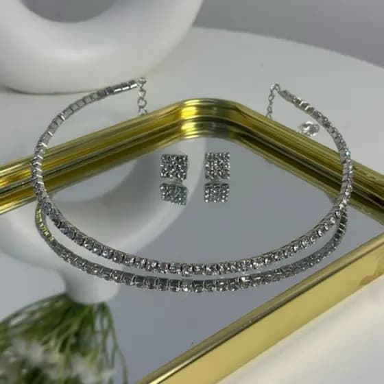 Conjunto chocker+brinco strass com ajuste antialérgico