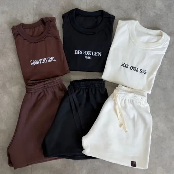 kit 3 conjunto feminino short feminino de moletom cropped basico conjunto para o dia a dia Conjunto Feminino Moletinho