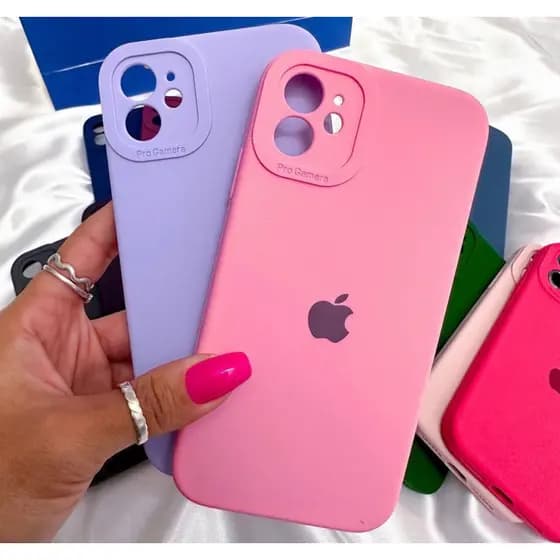 Case Capa Capinha Quadrada Aveludada PARA iPhone XR 11 12 13 Proteção de Câmera Alto