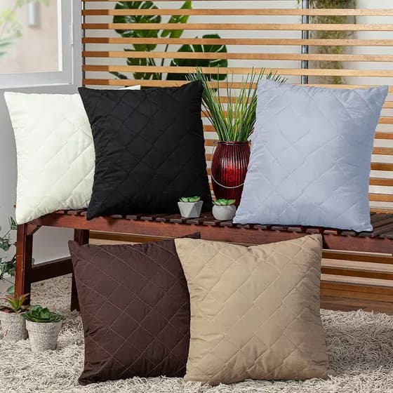 2 Capas (1 Par) de Almofadas Mateladas Com Zíper 45 cm X 45 cm tecido e manta 100% poliéster - Enchimento Não Incluído