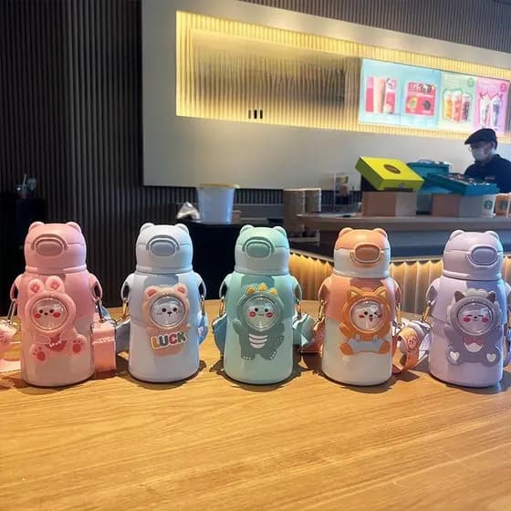 Garrafa térmica infantil com canudo e alça 520ml Copo em aço inox - A-1330